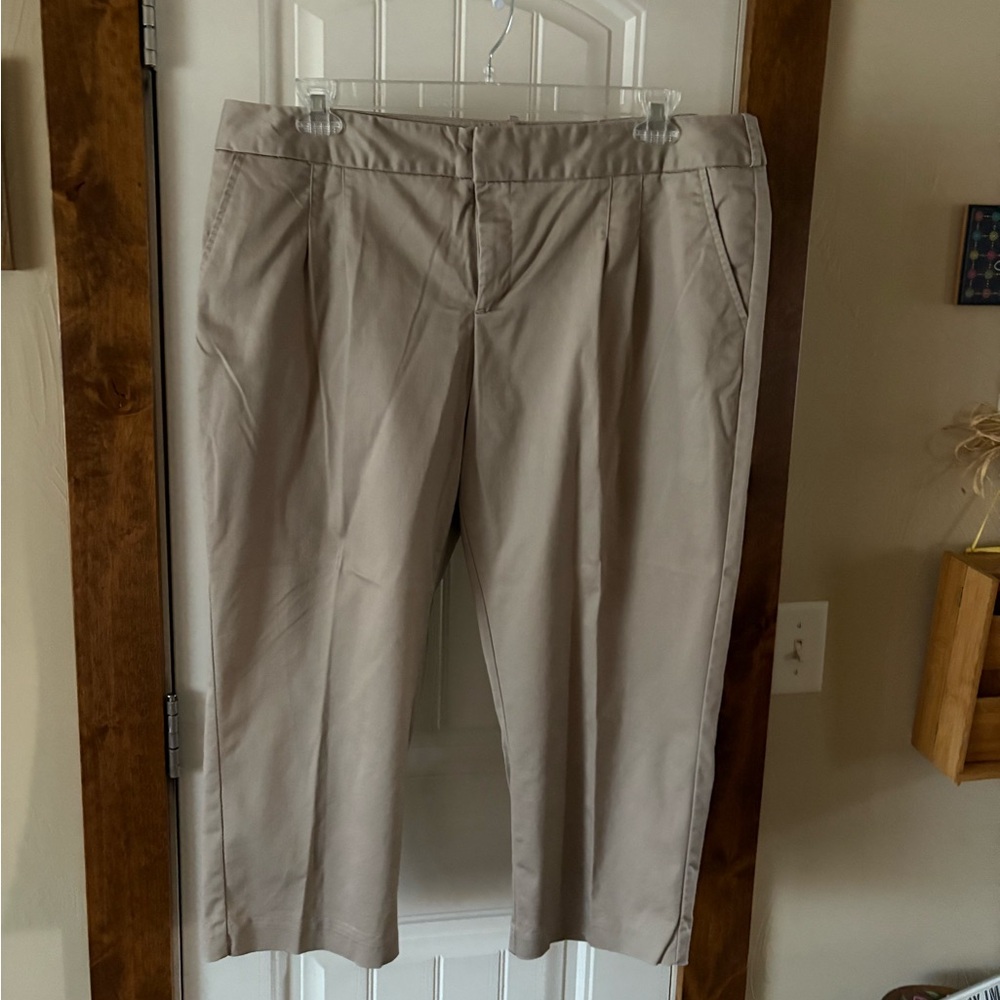 Women’s Worthington Size18 Dark Tan Crop Pants—Tags Cut Off But Never Worn